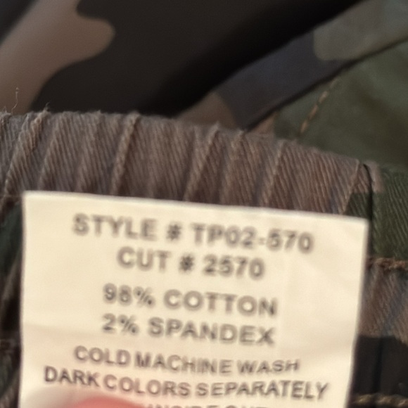 L.T.J Pants NWT - Picture 5 of 8